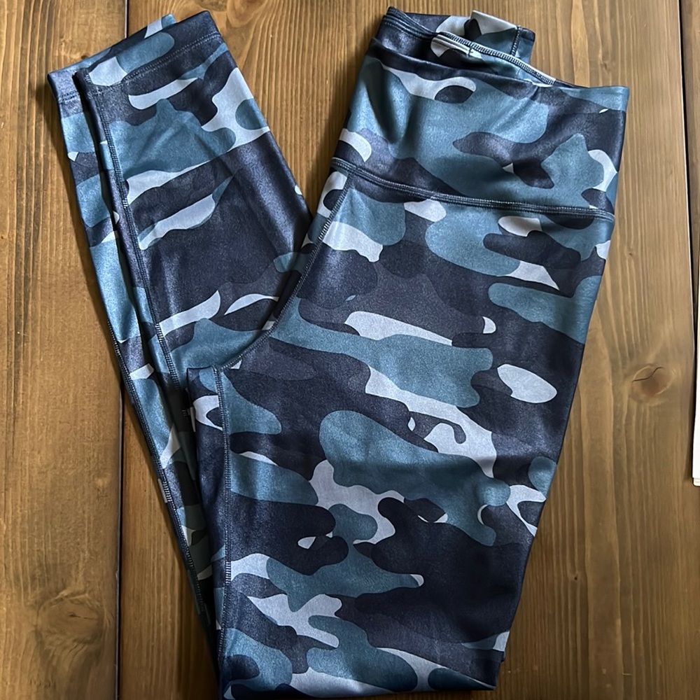Nike metallic leggings